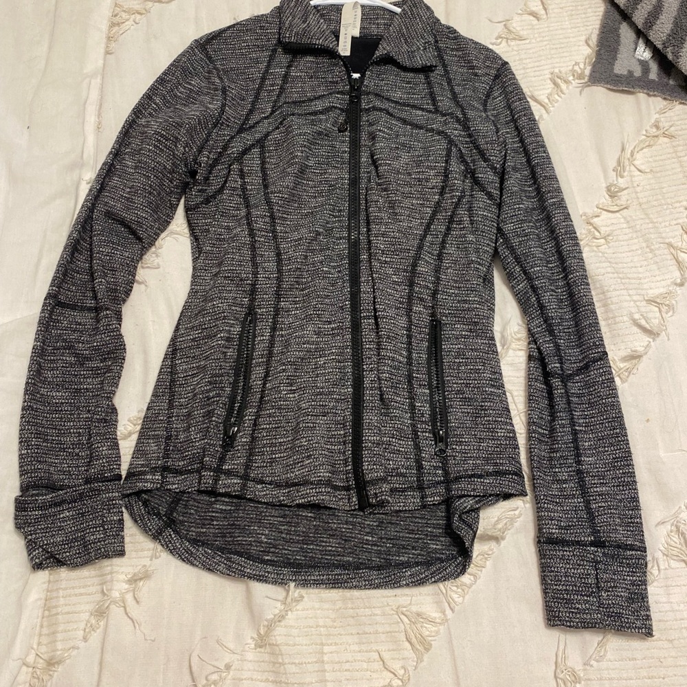 LULULEMON define jacket🍋